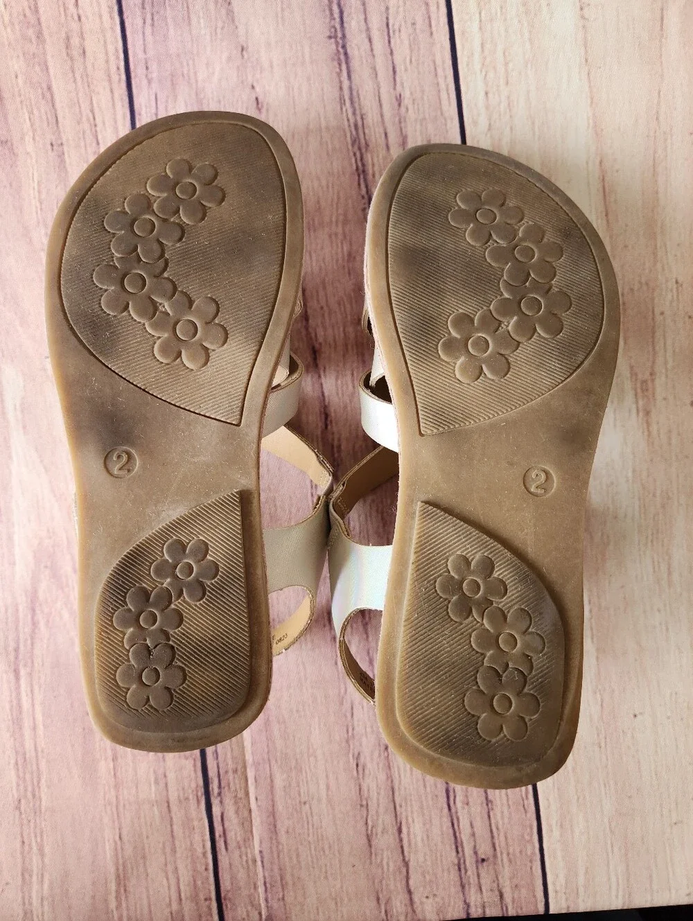 Kids Size 2 Sandles Rachels Shoes Hook And Loop Closure